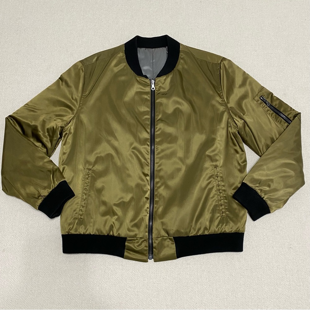 KRAMMER & STOUDT Men's Reversible Bomber Jacket sz L Olive Green, Silver Gray